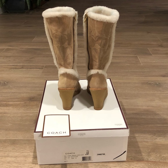 coach wedge fur trimmed high boots size 7.5 - Picture 2 of 4
